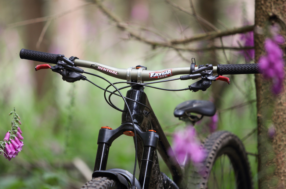 Renthal Fatbar Lite35 handlebar review | off-road.cc